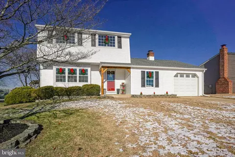 Exterior - 4 N Fork Rd, Clementon, NJ 08021 photo 2 of 4