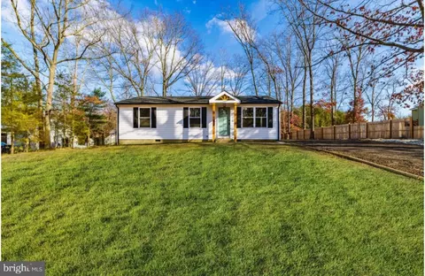 10 Shannon Ln, Winslow, NJ 08095
