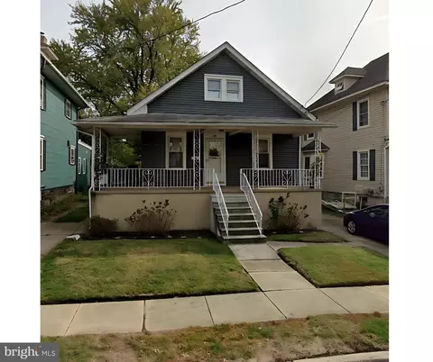 10 Merion Ter, Collingswood, NJ 08108