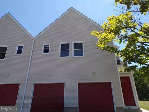 399 Wellesley Ct, Cherry Hill, NJ 08003
