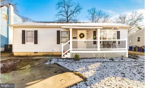 604 W Harrison Ave, Magnolia, NJ 08049