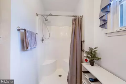 Bath - 103 E 13th Ave, Pine Hill, NJ 08021 photo 1 of 3