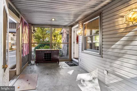 Exterior - 660 Maple Ave, Haddonfield, NJ 08033 photo 3 of 7