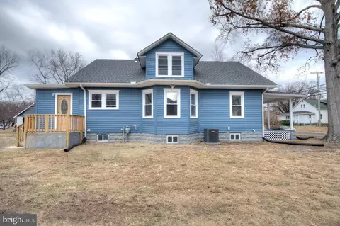 802 Laurel Rd, Lindenwold, NJ 08021
