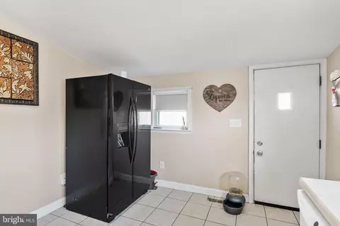 Entry Way - 117 5th Ave, Glendora, NJ 08029 photo 7 of 7