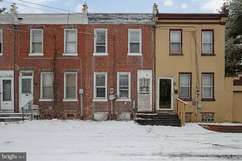 1887 Charles St, Camden, NJ 08104