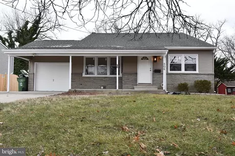 308 Juniper Dr, Cherry Hill, NJ 08003