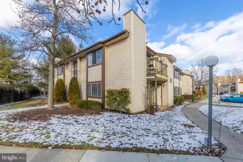 806 Britton Pl, Voorhees, NJ 08043