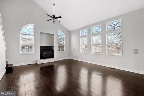 Living - 4 Edwards Ct, Lawnside, NJ 08045 photo 1 of 4