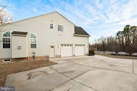 Exterior - 4 Edwards Ct, Lawnside, NJ 08045 photo 4 of 9