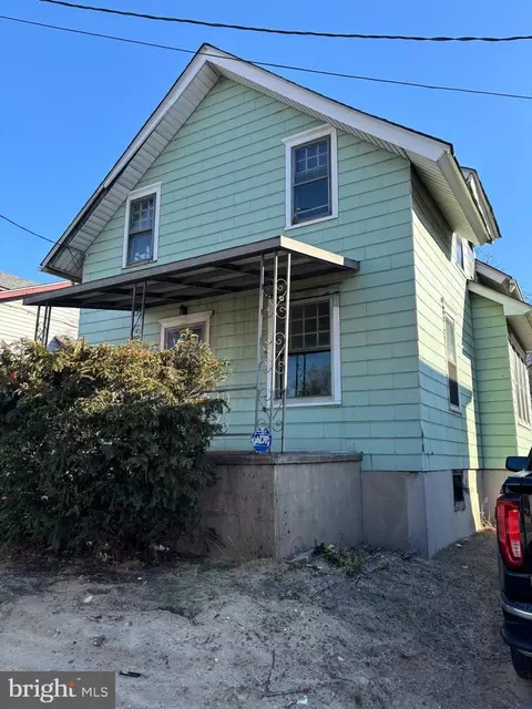 22 W Crescent Blvd, Collingswood, NJ 08108