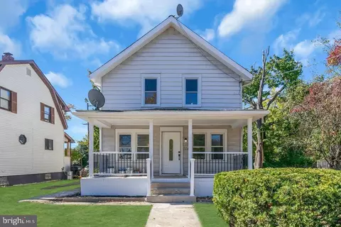 128 Warwick Rd, Lawnside, NJ 08045