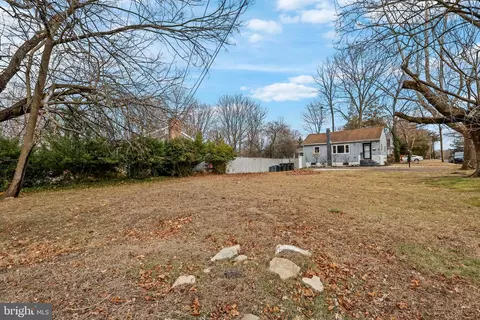 Exterior - 457 4th Ave, Lindenwold, NJ 08021 photo 3 of 3