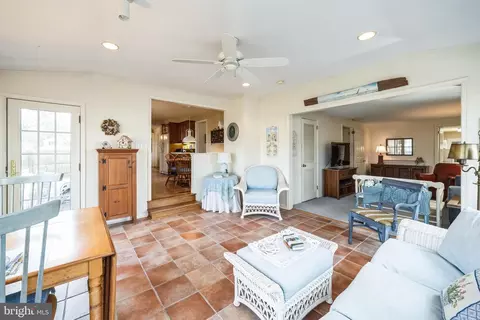 1221 Forge Rd, Cherry Hill, NJ 08034 photo 12