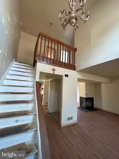1 Glenn Alpine, Clementon, NJ 08021 photo 2