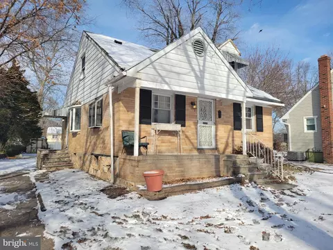 23 W Emlen Ave, Lawnside, NJ 08045