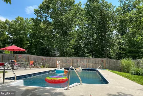 Exterior - 112 Jackson Rd, Berlin, NJ 08009 photo 1 of 3