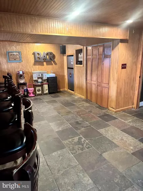 Entry Way - 433 Wright Ave, Berlin, NJ 08009 photo 5 of 5