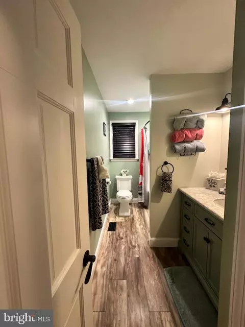 Entry Way - 433 Wright Ave, Berlin, NJ 08009 photo 3 of 5