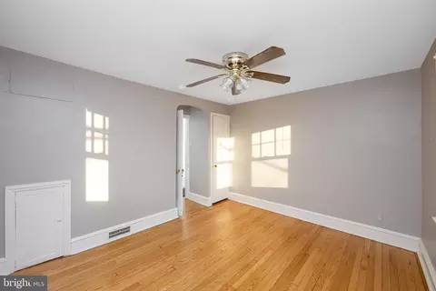 Bedroom - 322 Estaugh Ave, Haddonfield, NJ 08033 photo 3 of 3