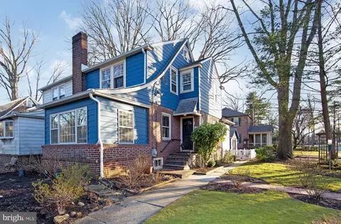 322 Estaugh Ave, Haddonfield, NJ 08033
