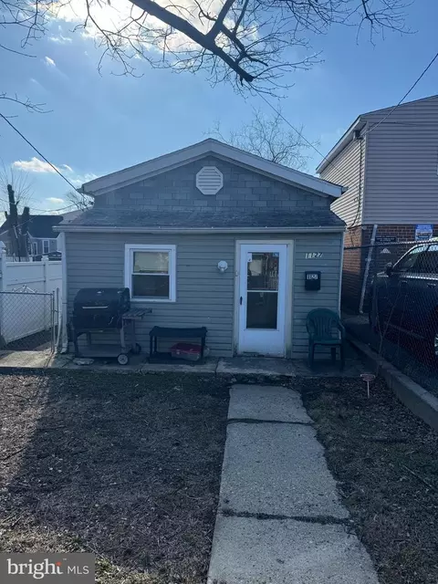1127 N 33rd St, Camden, NJ 08105