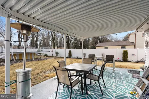 Exterior - 1272 E Trace Dr, Glendora, NJ 08029 photo 2 of 4