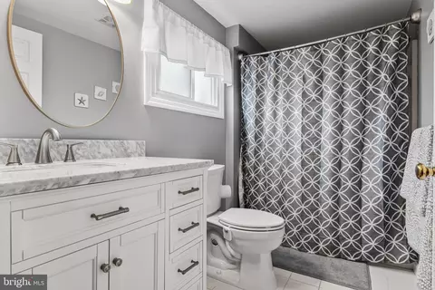Bath - 1272 E Trace Dr, Glendora, NJ 08029 photo 1 of 3