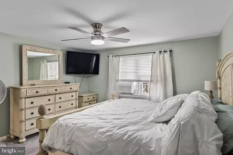 Bedroom - 1272 E Trace Dr, Glendora, NJ 08029 photo 2 of 4