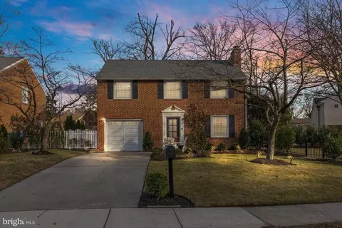 43 Harding Ave, Cherry Hill, NJ 08002