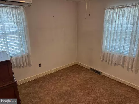 Bedroom - 112 State Ave, Lindenwold, NJ 08021 photo 1 of 2