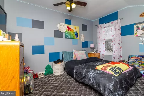Bedroom - 100 Erial Rd, Clementon, NJ 08021 photo 5 of 10