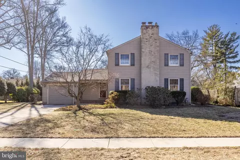 139 Westover Dr, Cherry Hill, NJ 08034