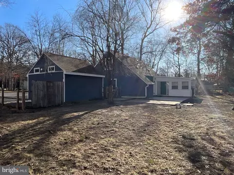 Exterior - 7 Centennial Rd, Sicklerville, NJ 08081 photo 5 of 8