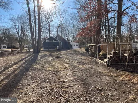 Exterior - 7 Centennial Rd, Sicklerville, NJ 08081 photo 4 of 8
