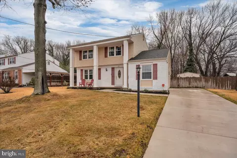 107 Acorn Ln, Voorhees, NJ 08043