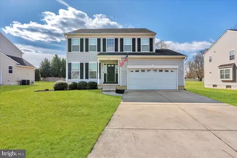 138 Kelly Driver Rd, Clementon, NJ 08021