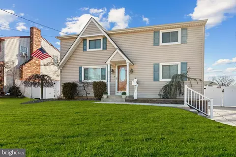 641 Dettmar Ter, Runnemede, NJ 08078