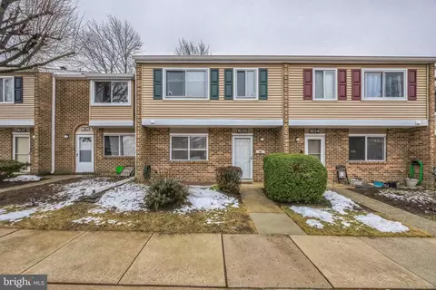 1035 Pendleton Ct, Voorhees, NJ 08043