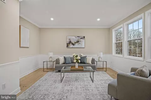 Living - 6 River Run, Lawnside, NJ 08045 photo 1 of 5