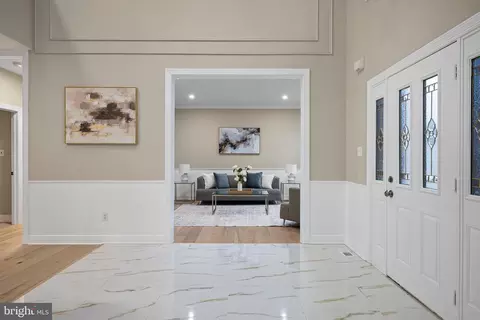 Entry Way - 6 River Run, Lawnside, NJ 08045 photo 2 of 15