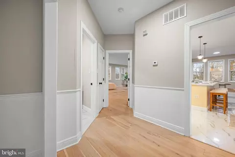 Entry Way - 6 River Run, Lawnside, NJ 08045 photo 10 of 15