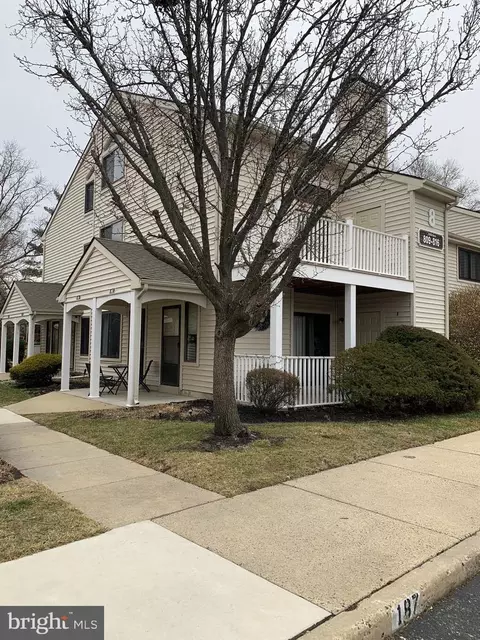 812 Gregorys Way, Voorhees, NJ 08043