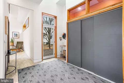 Entry Way - 608 Cedar Ave, Haddonfield, NJ 08033 photo 2 of 6