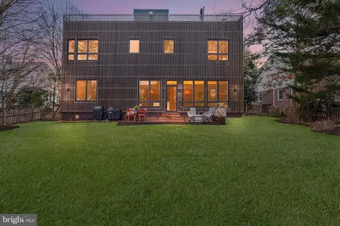 Exterior - 608 Cedar Ave, Haddonfield, NJ 08033 photo 10 of 11