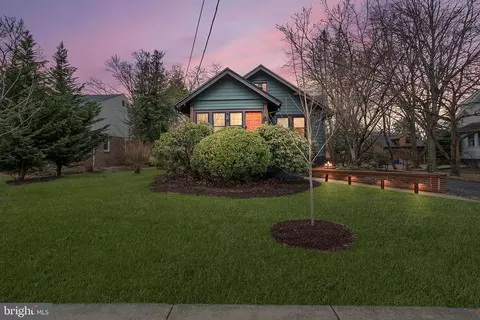 Exterior - 608 Cedar Ave, Haddonfield, NJ 08033 photo 4 of 11