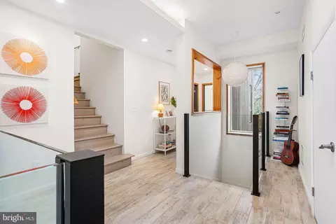 Entry Way - 608 Cedar Ave, Haddonfield, NJ 08033 photo 3 of 6