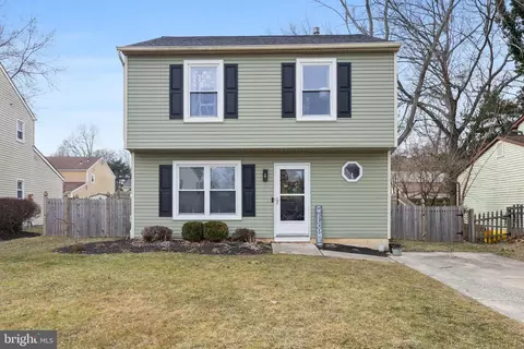176 Peregrine Dr, Voorhees, NJ 08043