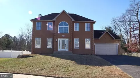 6 Dayton Ct, Sicklerville, NJ 08081