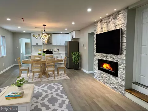 214 E Somerdale Rd, Somerdale, NJ 08083